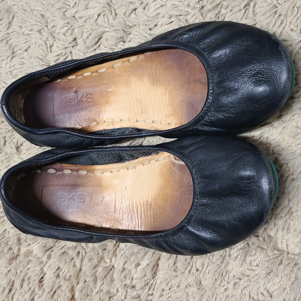 Tieks Black size 7